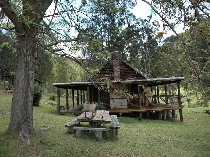 35 Bivens Road, Laguna NSW 2325