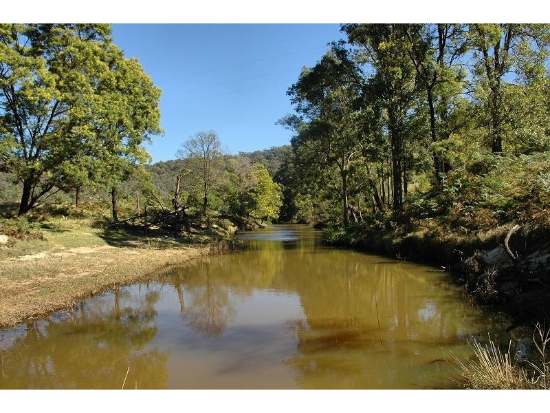 250 Murrays Run Road, Laguna NSW 2325