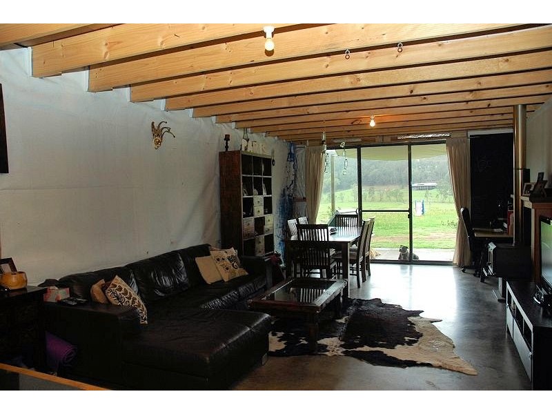 146 Yango Creek Road, Wollombi NSW 2325