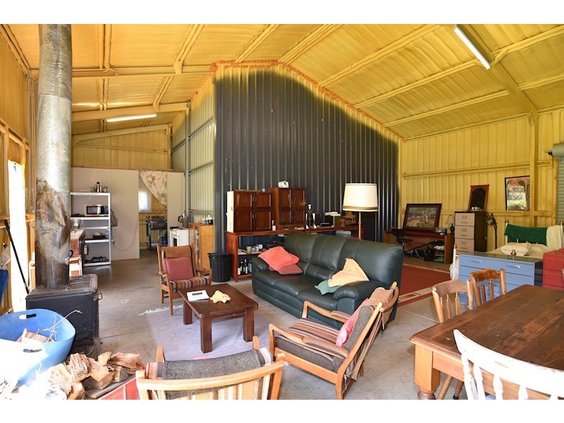 1882 Wollombi Road, Sweetmans Creek NSW 2325