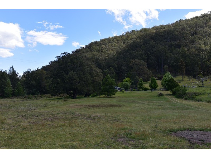 1882 Wollombi Road, Sweetmans Creek NSW 2325