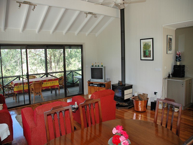 2873 Paynes Crossing Road, Wollombi NSW 2325