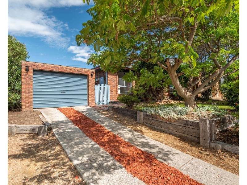 50 Evelyn Owen Crescent, Dunlop ACT 2615