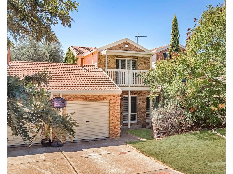 71 Britten-Jones Drive, Holt ACT 2615