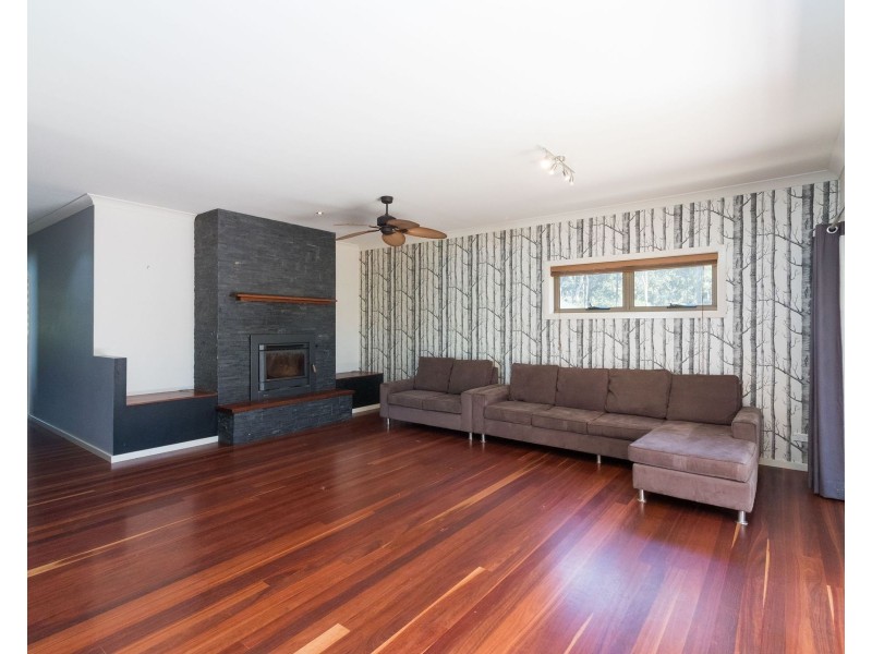 9 Banksia Grove, Malua Bay NSW 2536