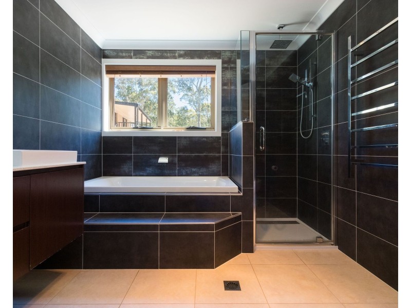 9 Banksia Grove, Malua Bay NSW 2536