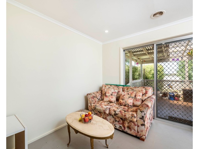 12 Kinalung Place, Giralang ACT 2617