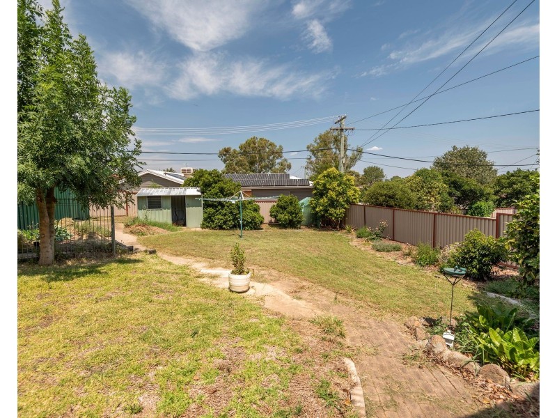 12 Kinalung Place, Giralang ACT 2617