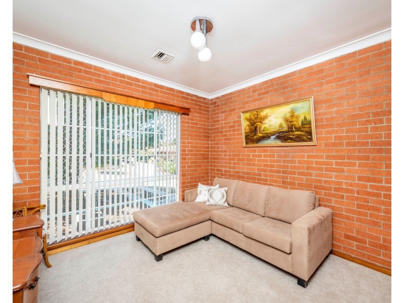 22 Kadina Crescent, Isabella Plains ACT 2905