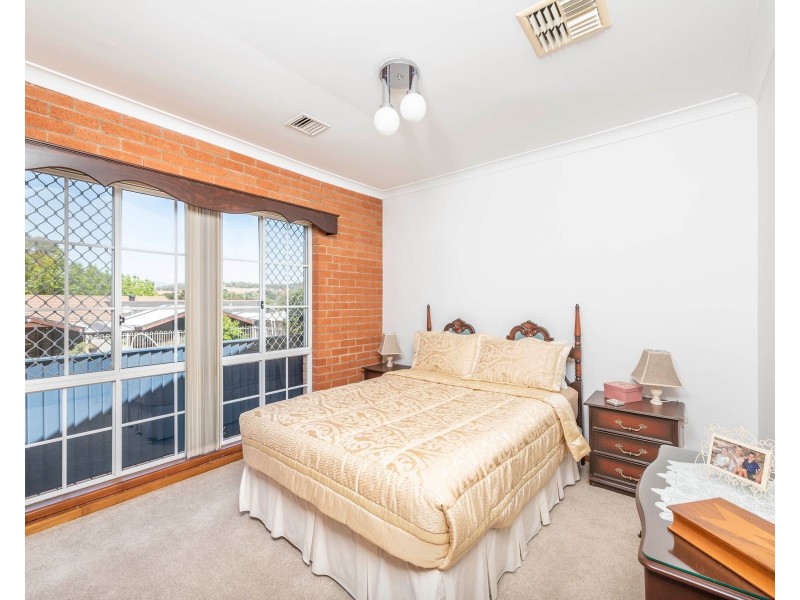 22 Kadina Crescent, Isabella Plains ACT 2905