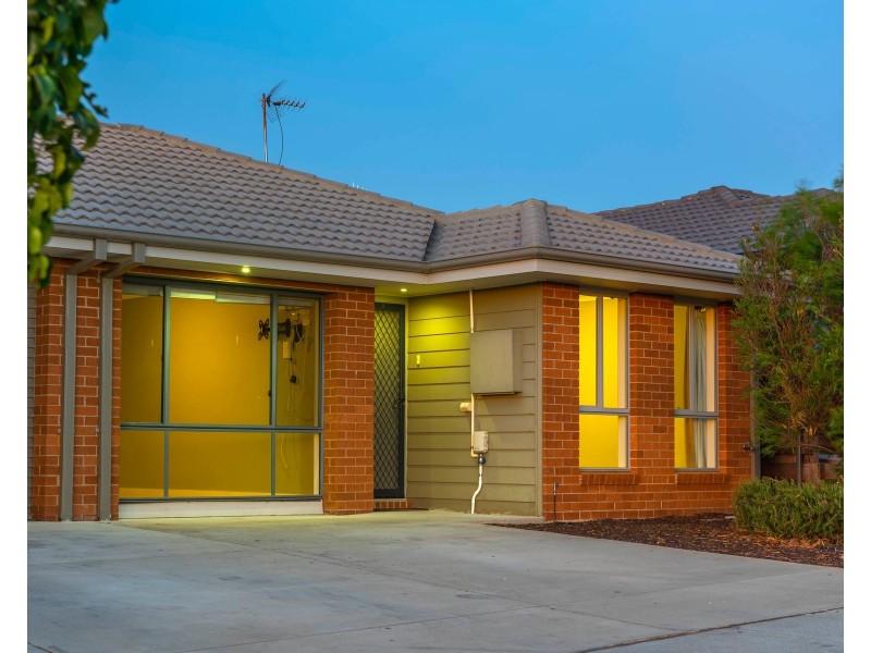 50 Refshauge Crescent, Macgregor ACT 2615