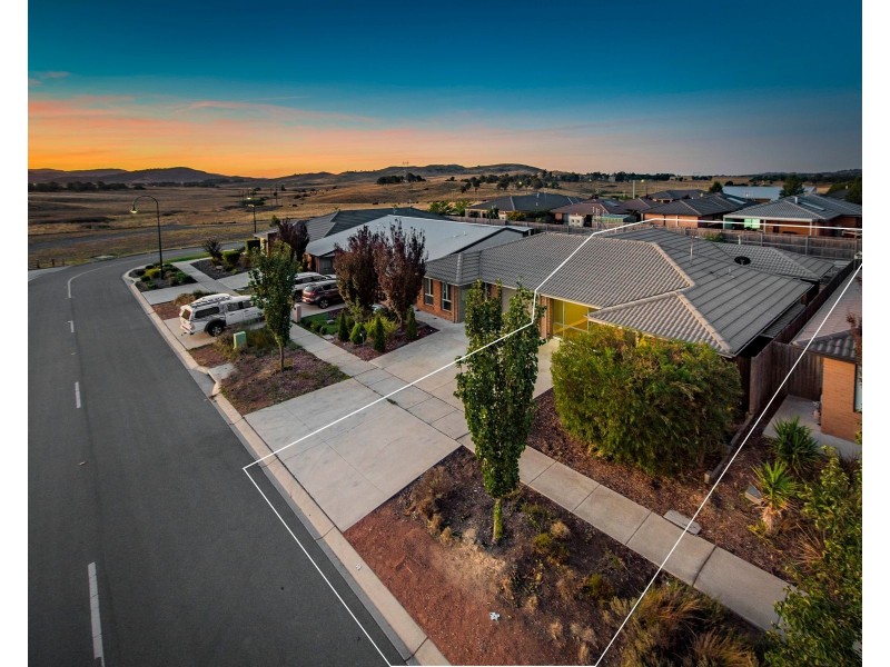 50 Refshauge Crescent, Macgregor ACT 2615