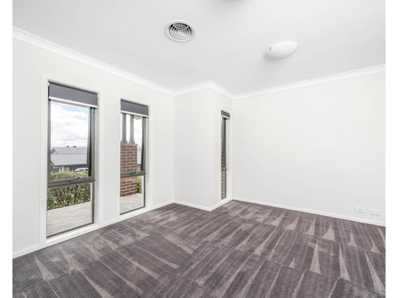 3 Jack Street, Googong NSW 2620