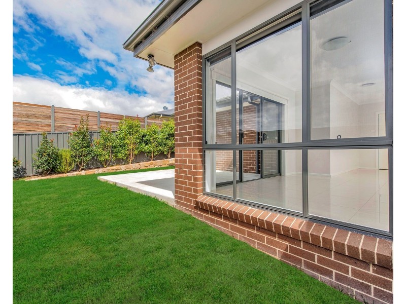 3 Jack Street, Googong NSW 2620