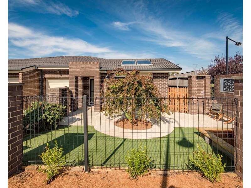 20 Constance Stone Street, Macgregor ACT 2615