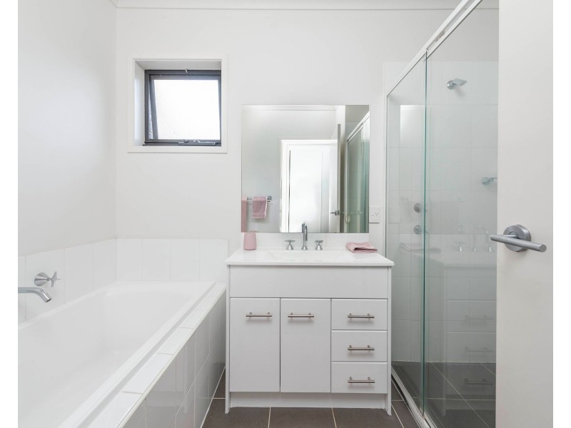 20 Constance Stone Street, Macgregor ACT 2615