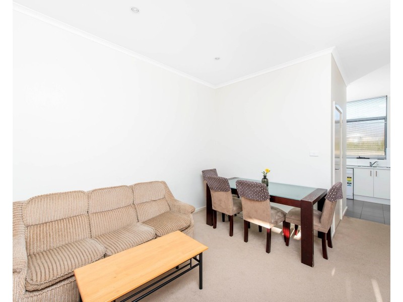 7/1 Wanliss Street, Latham ACT 2615