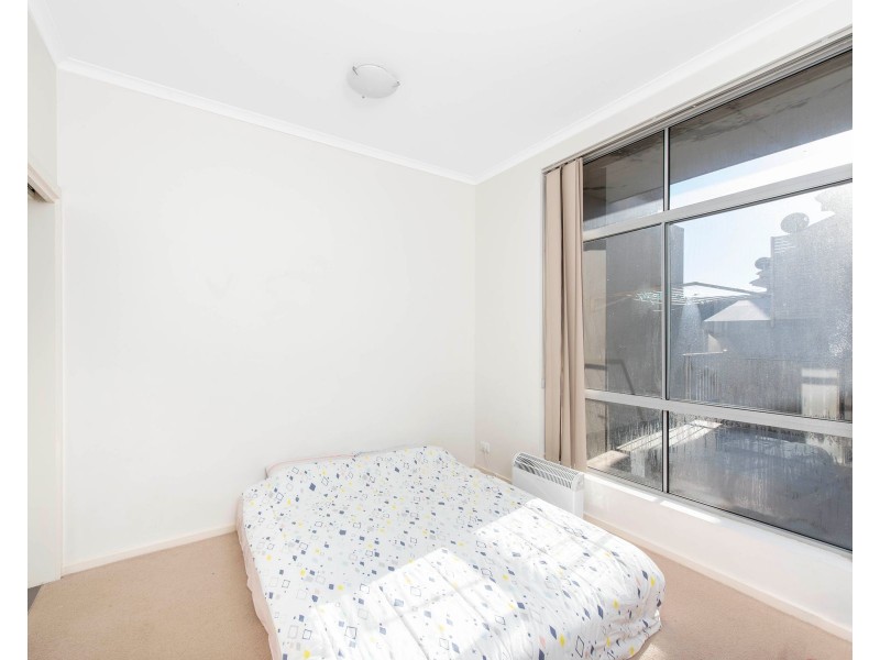 7/1 Wanliss Street, Latham ACT 2615
