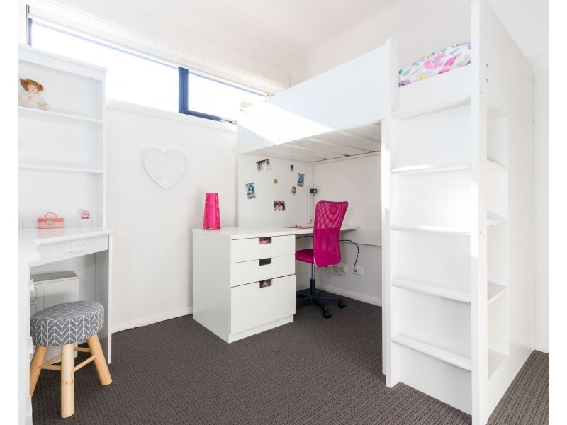 31 James Harrison Street, Dunlop ACT 2615