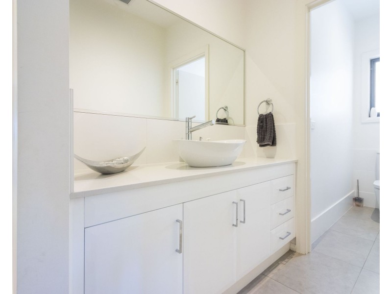 31 James Harrison Street, Dunlop ACT 2615