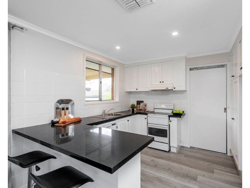 6 Smart Place, Evatt ACT 2617
