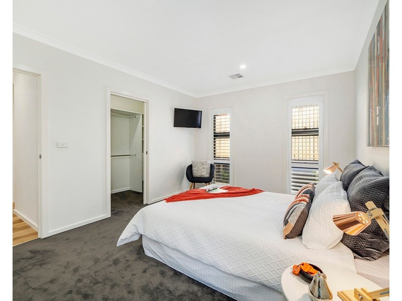 42 Langdon Avenue, Wanniassa ACT 2903