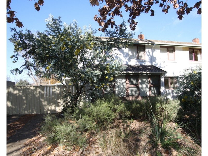 18 Dumaresq Street, Dickson ACT 2602