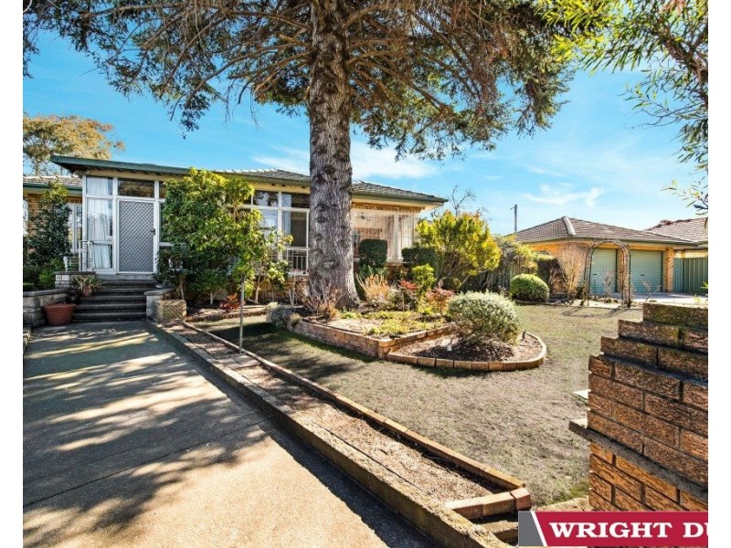 1 Majura Avenue, Dickson ACT 2602