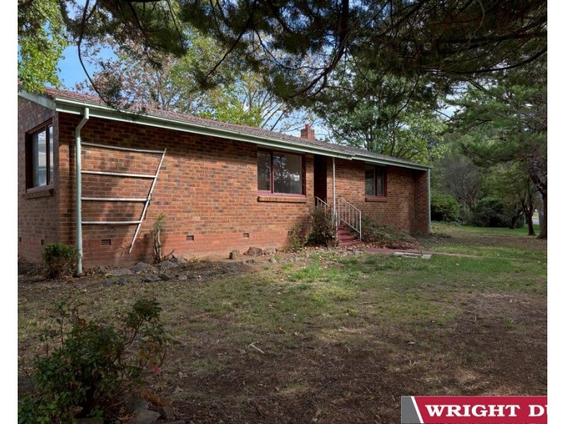 1 Glover Street, Lyneham ACT 2602