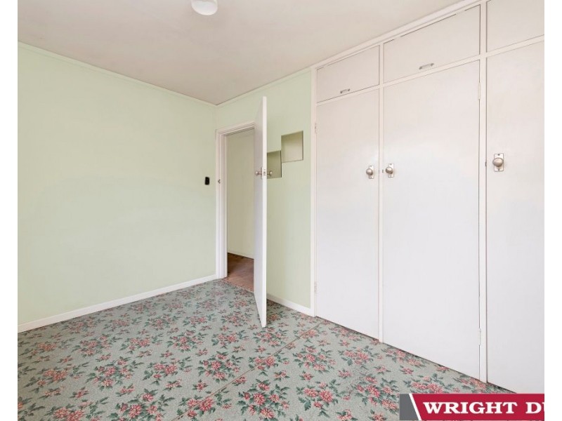 1 Glover Street, Lyneham ACT 2602