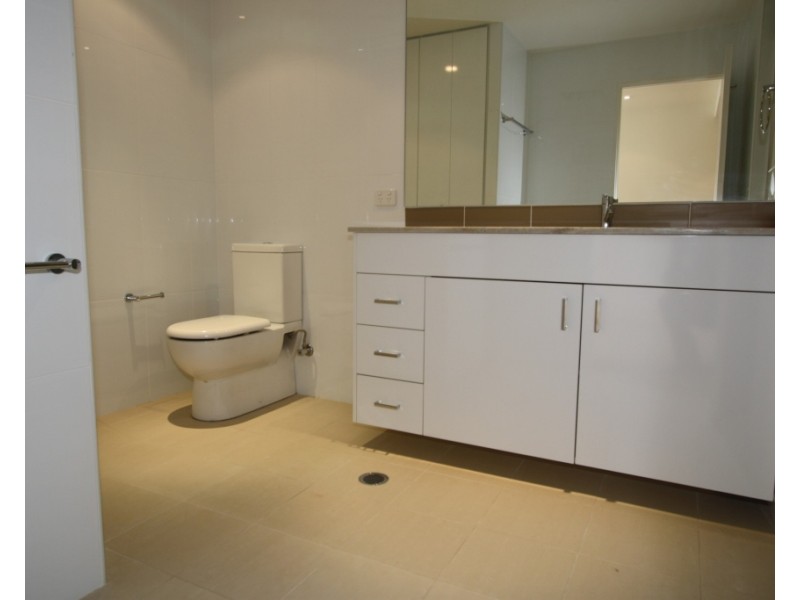 250/1 Mouat Street, Lyneham ACT 2602