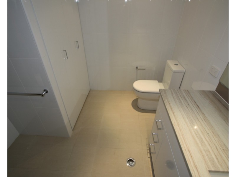 250/1 Mouat Street, Lyneham ACT 2602