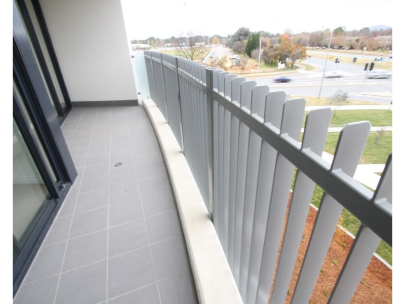 250/1 Mouat Street, Lyneham ACT 2602