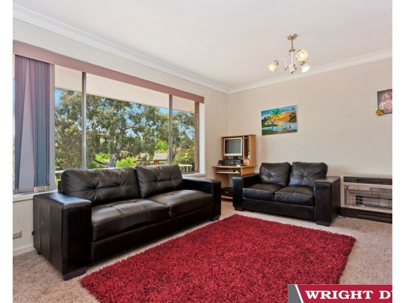 38 MacFarland Crescent, Chifley ACT 2606