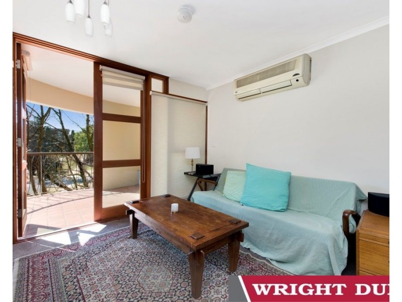 13/18 Captain Cook Crescent, Griffith ACT 2603