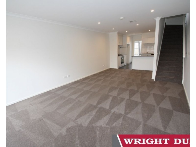 2B Avenal Street, Crace ACT 2911