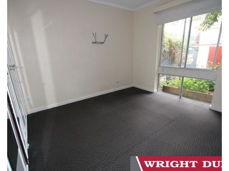 12 Mackenzie Street, Hackett ACT 2602