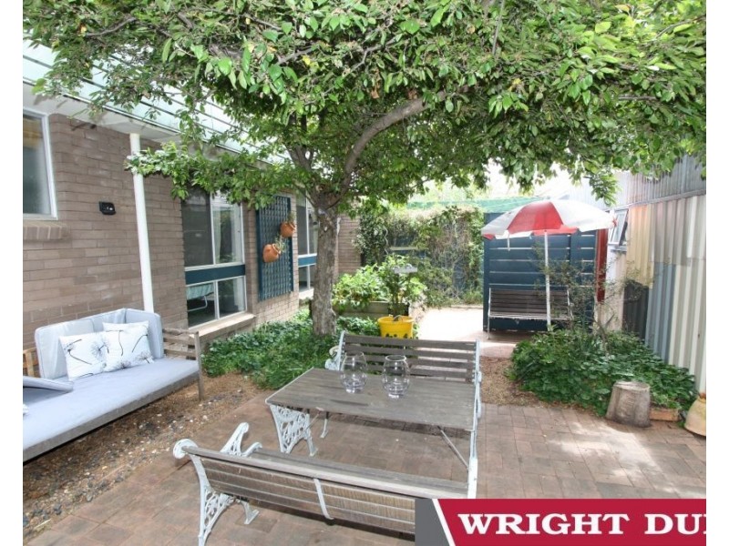 12 Mackenzie Street, Hackett ACT 2602