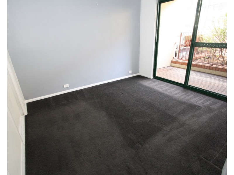 1/14 Boolee Street, Reid ACT 2612