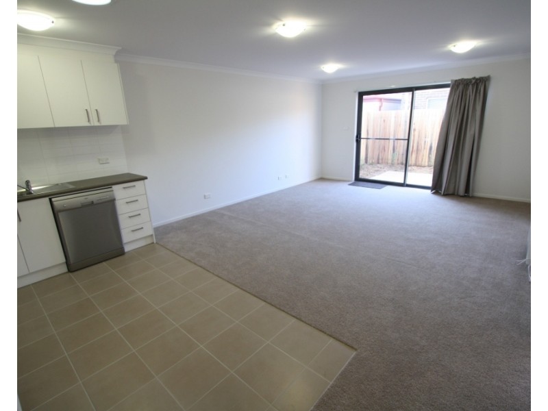 72 Tay Street, Watson ACT 2602
