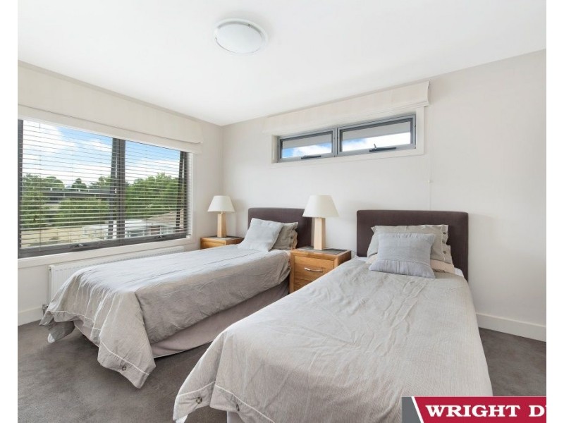 2/104 Dooring Street, Dickson ACT 2602