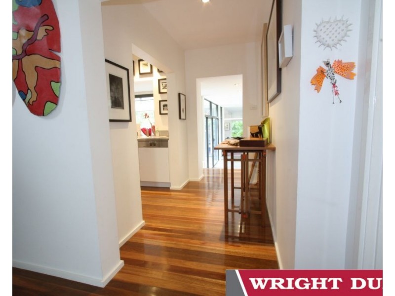 9 Howe Crescent, Ainslie ACT 2602