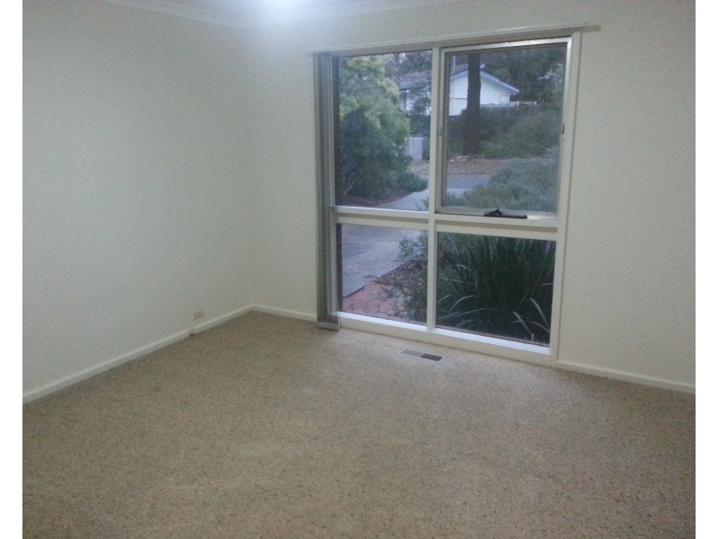 4 Mirning Crescent, Aranda ACT 2614