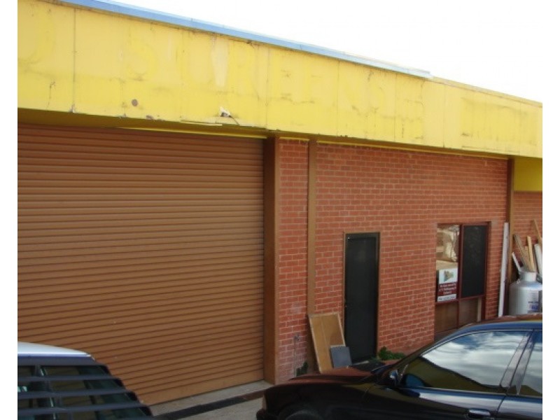 42 Stephens Road, Queanbeyan West NSW 2620
