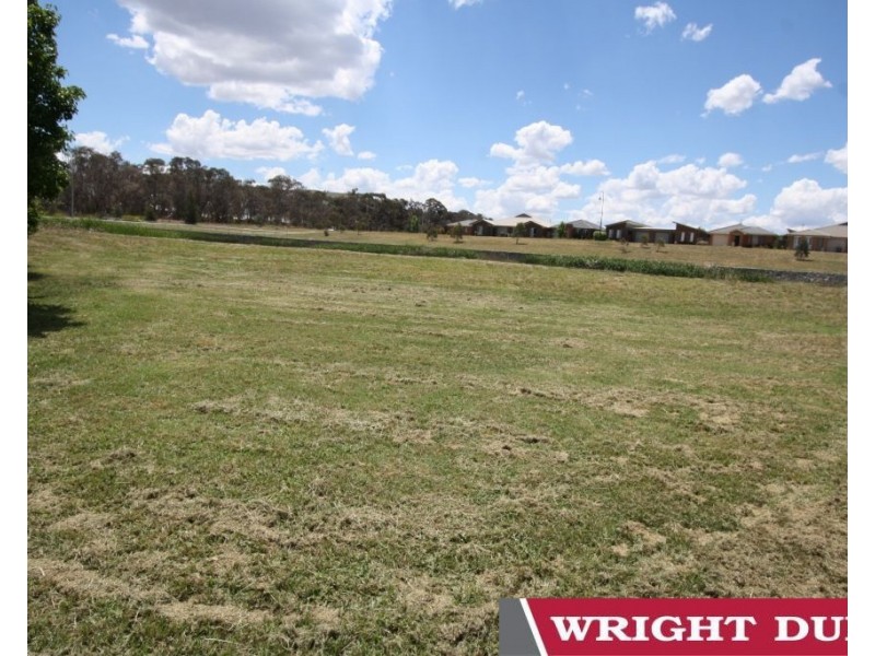 9 Yerradhang Street, Ngunnawal ACT 2913