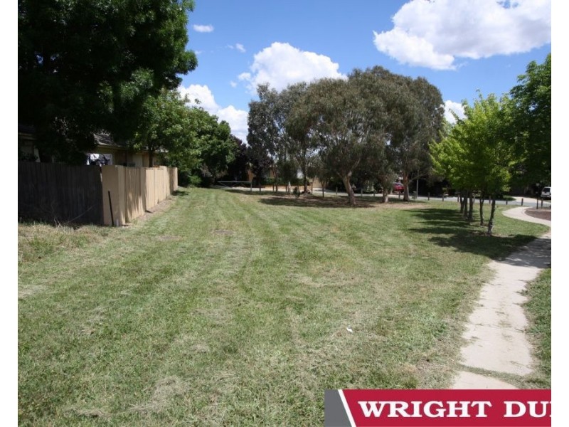 9 Yerradhang Street, Ngunnawal ACT 2913