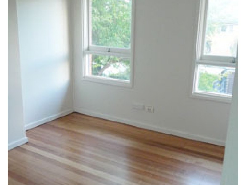 12 Carroll Street, Hughes ACT 2605