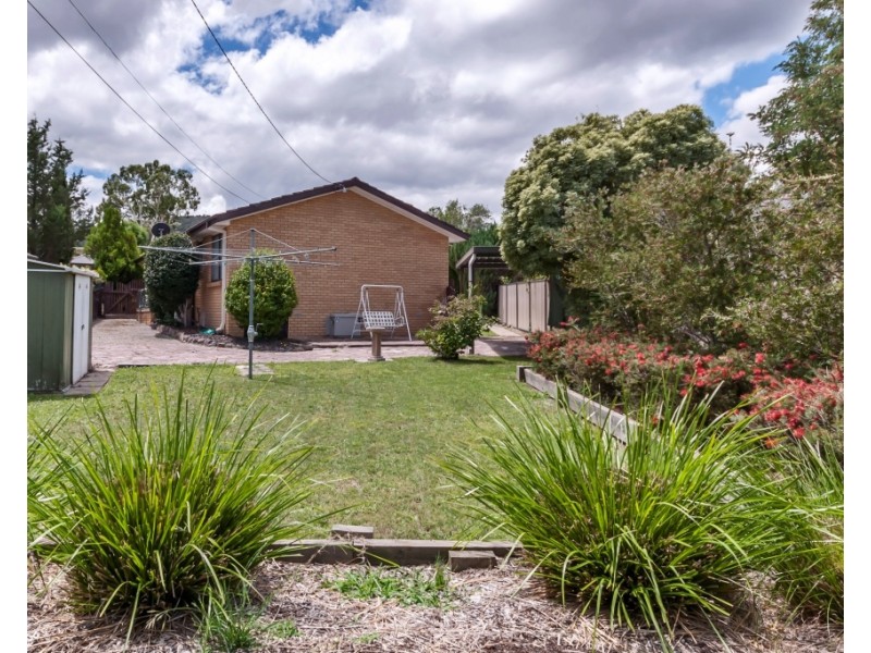 11 Griffith Place, Kambah ACT 2902