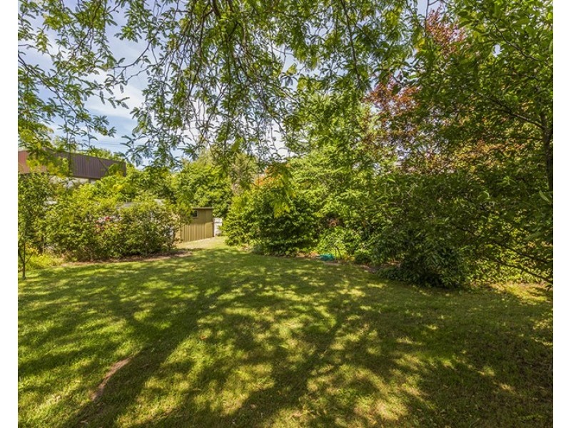 121 Hopetoun Circuit, Yarralumla ACT 2600