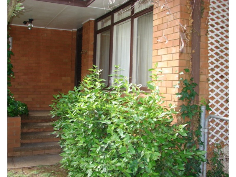16 Stow Place, Watson ACT 2602